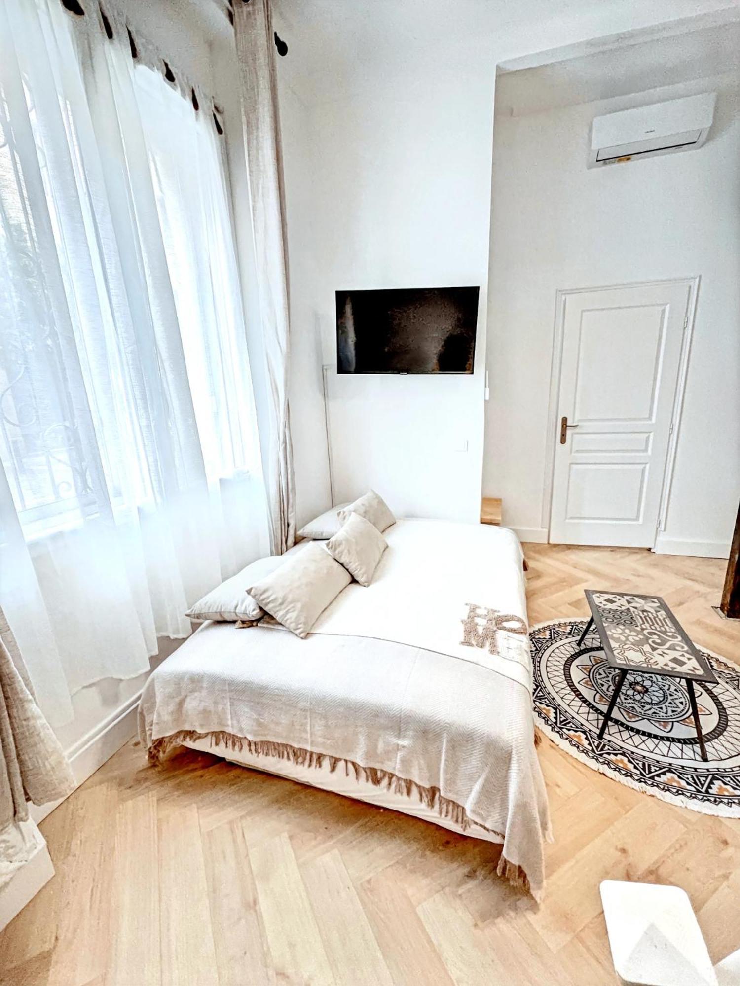 Mini Duplex 50M Du Vieux Port Lejlighed Cannes Eksteriør billede